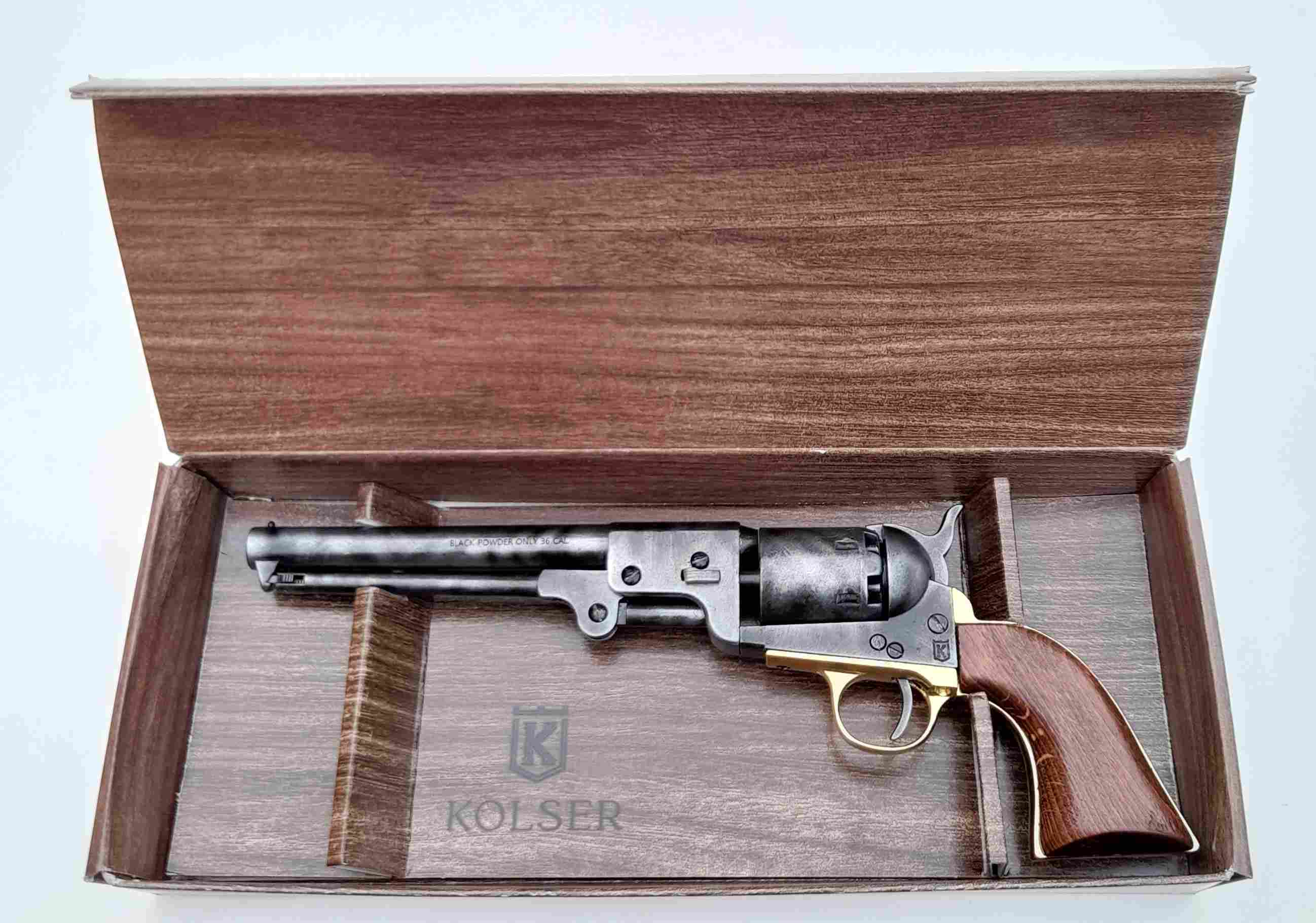 foto kolt NAVY CONFEDERATE